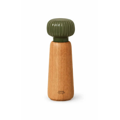 
                    
                      Hammershøi spice grinder, oiled oak base with brand logo, dark green fluted porcelain top.
                    
                  